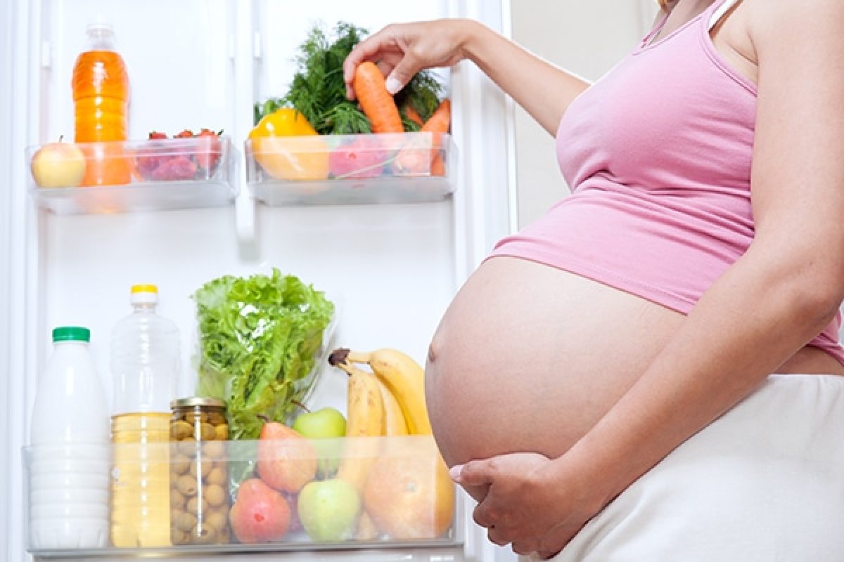 Qué alimentación hay que seguir durante el embarazo? | CinfaSalud